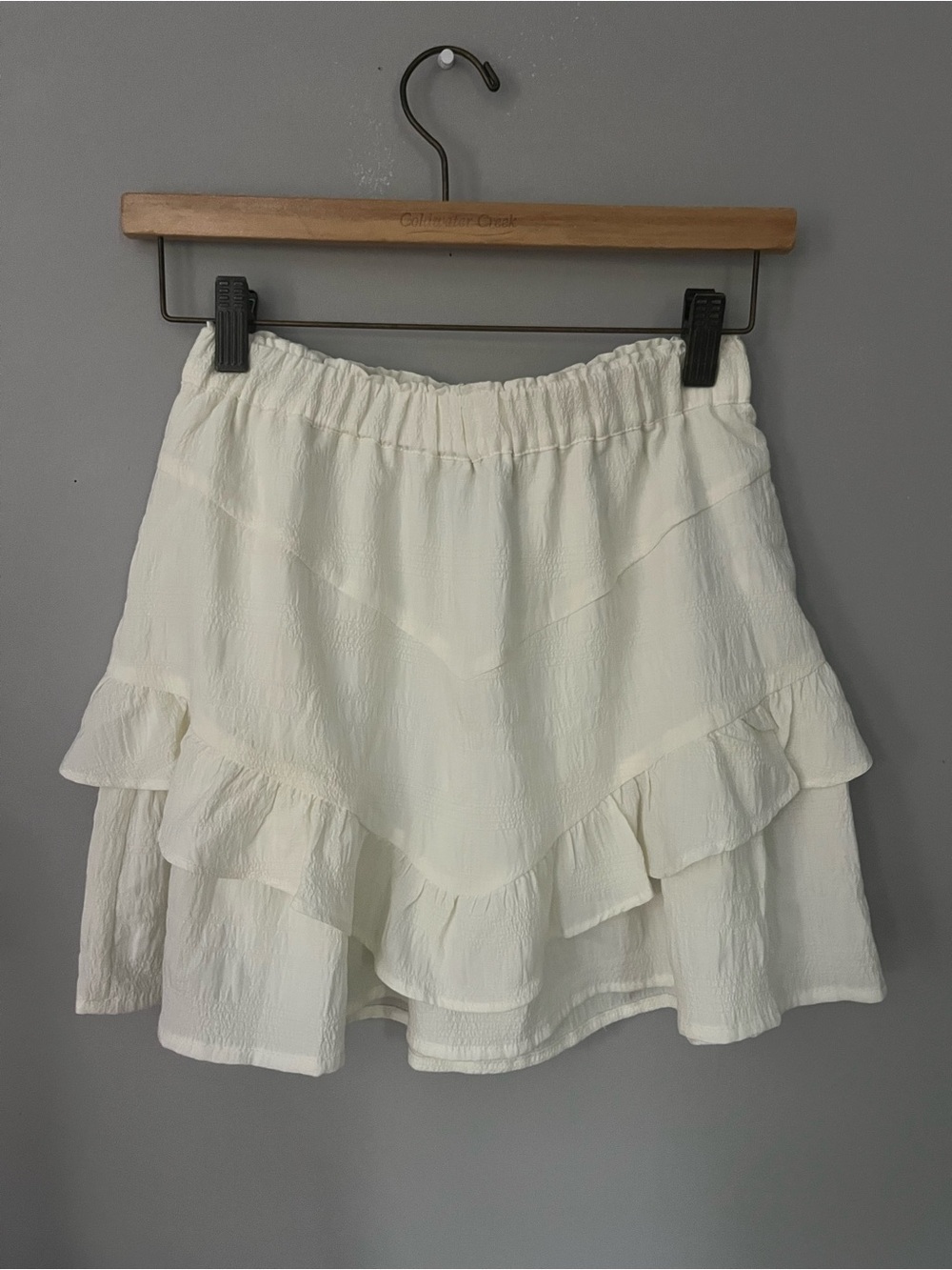 Forever 21 Cream Tiered Ruffle Mini Skirt